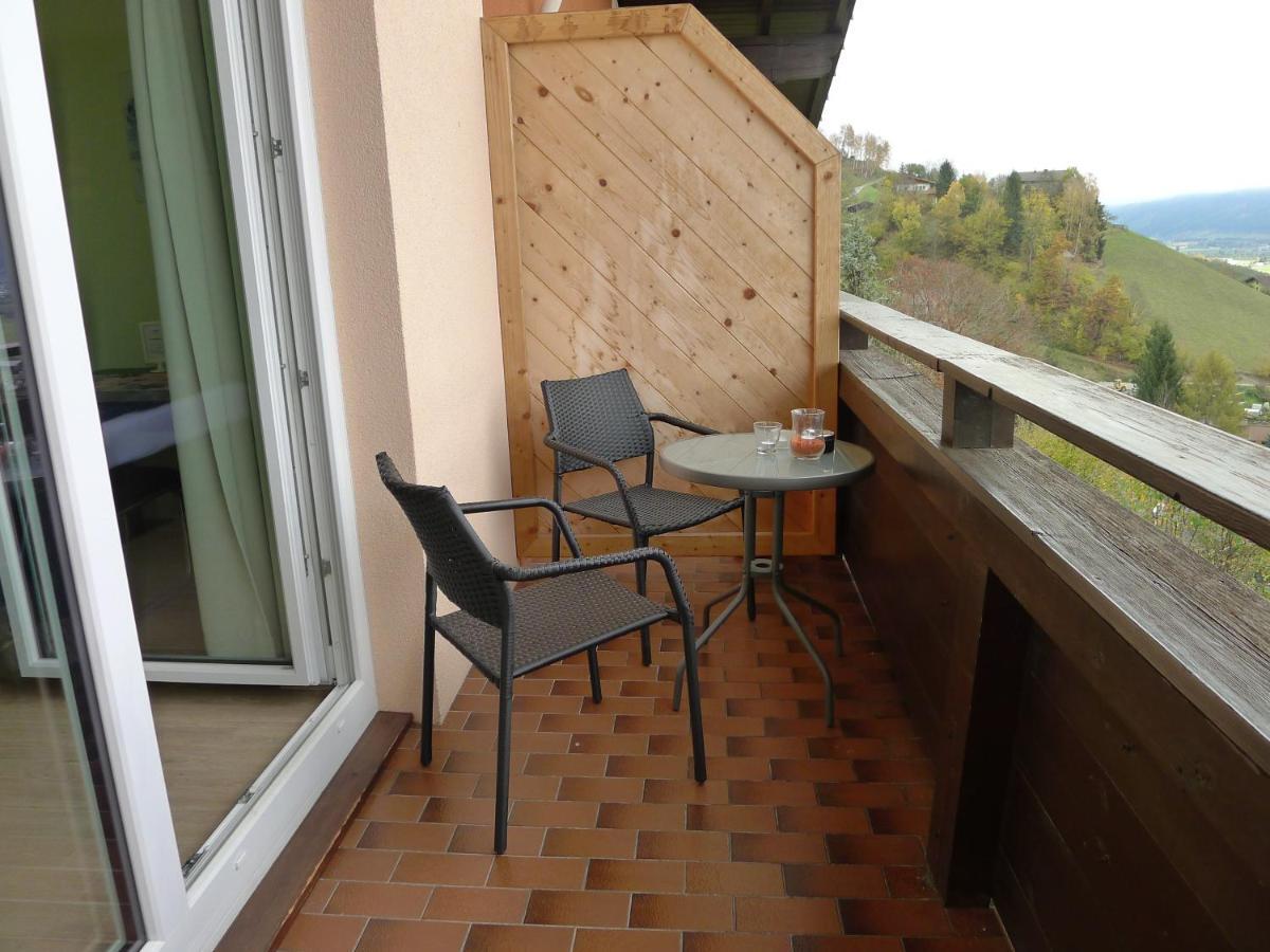 Alpenappartement Claudia Piesendorf Exterior foto